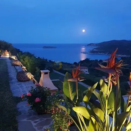 Wonderful Maisonette Overlooking The Aegean Sea מלון Petriaí
